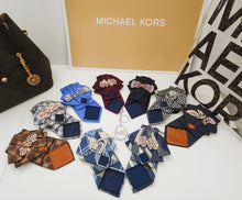 Load image into Gallery viewer, Michael Kors HerTies
